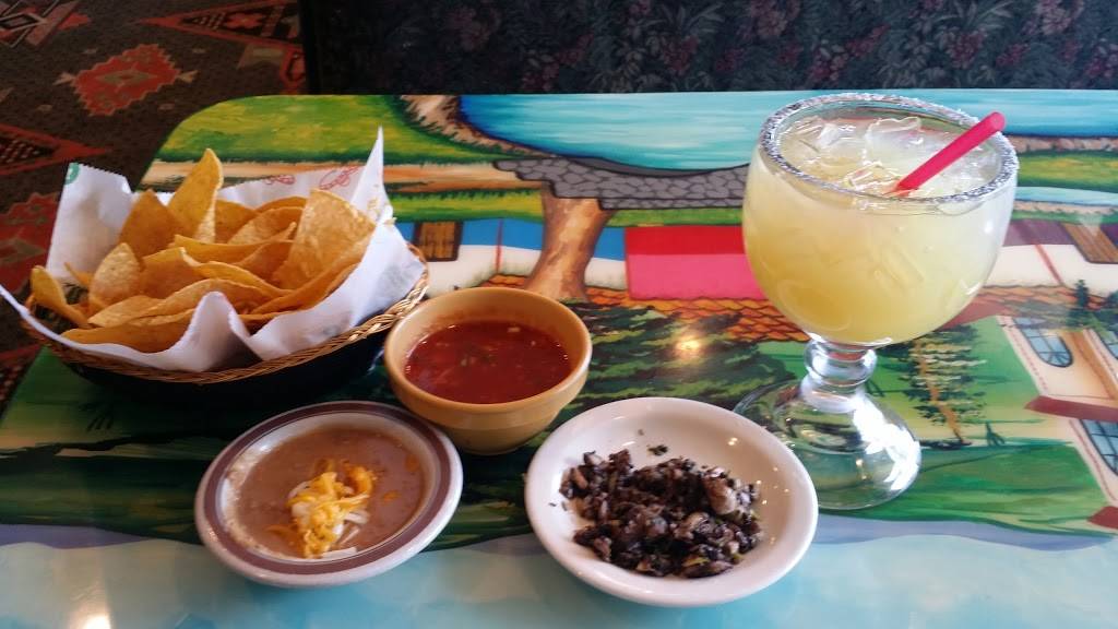 Isla Bonita | restaurant | 316 Winslow Way E, Bainbridge Island, WA 98110, USA | 2067809644 OR +1 206-780-9644