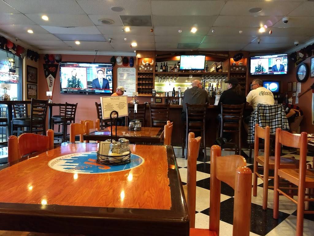 Homerun Pizza | restaurant | 484 Larkfield Center, Santa Rosa, CA 95403, USA | 7075276600 OR +1 707-527-6600