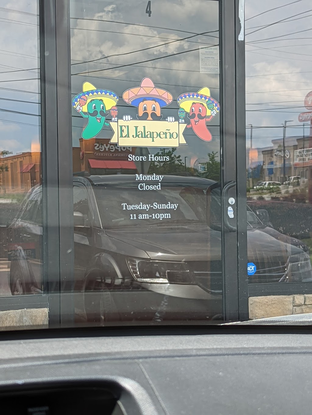 El Jalapeno | restaurant | 30484 US-441 suit 4, Commerce, GA 30529, USA | 7065211068 OR +1 706-521-1068