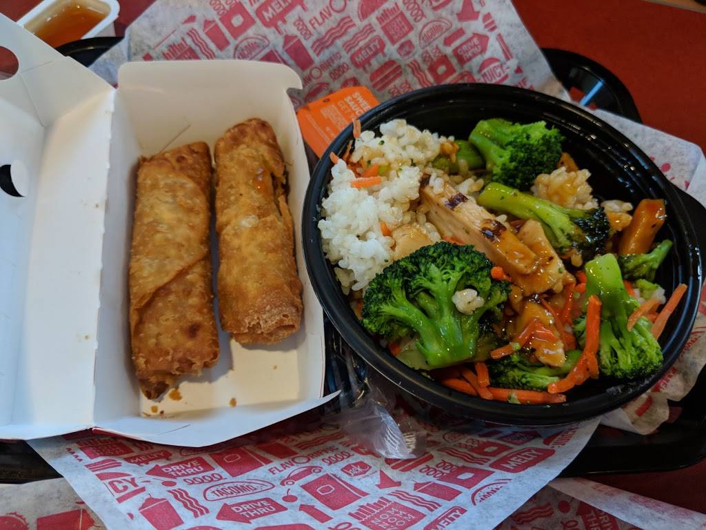 Jack in the Box | restaurant | 900 Oakdale Rd, Modesto, CA 95355, USA | 2095781799 OR +1 209-578-1799