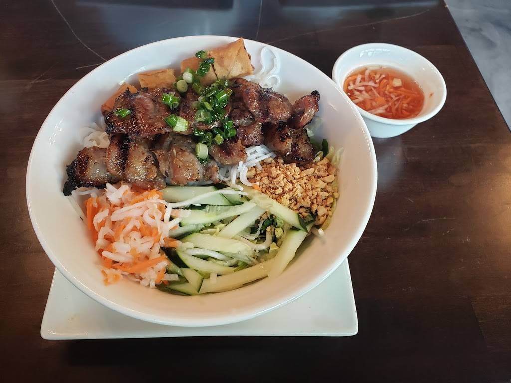 District 1 Saigon | restaurant | 2720 152nd Ave NE #150, Redmond, WA 98052, USA | 4252027150 OR +1 425-202-7150