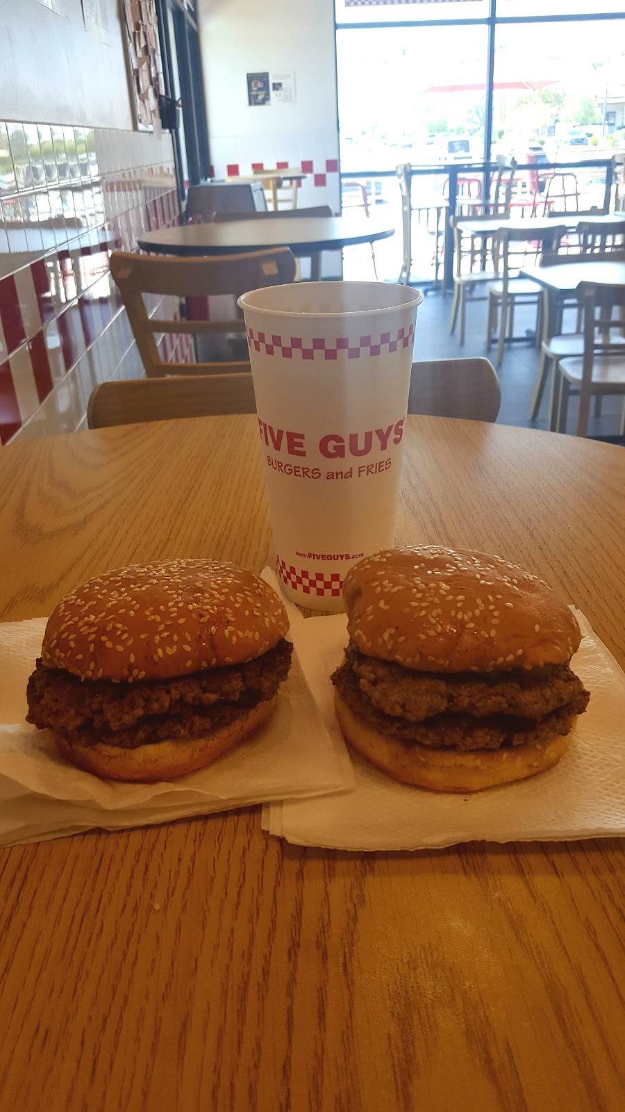 Five Guys | meal takeaway | 16900 N Tatum Blvd, Phoenix, AZ 85032, USA | 6029711004 OR +1 602-971-1004