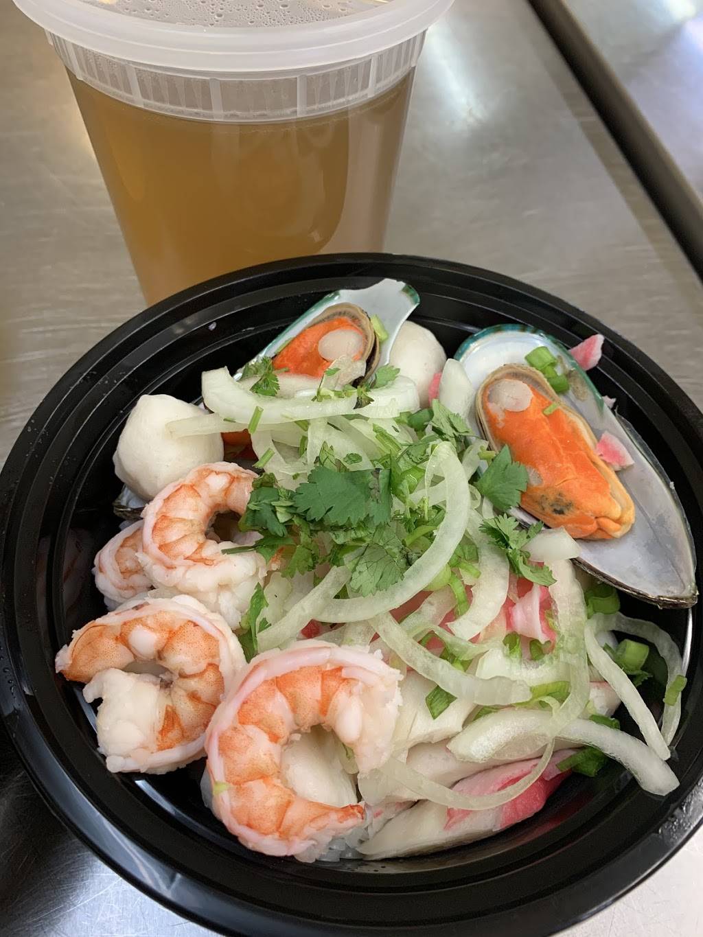 i5 Pho Queen Anne | restaurant | 501 2nd Ave W, Seattle, WA 98119, USA | 2064885954 OR +1 206-488-5954