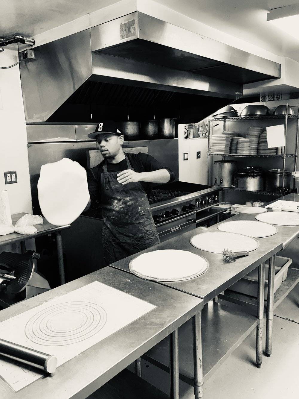 Sommer Street Pizza | restaurant | 3607 Georgia Ave NW, Washington, DC 20010, USA | 5709775019 OR +1 570-977-5019