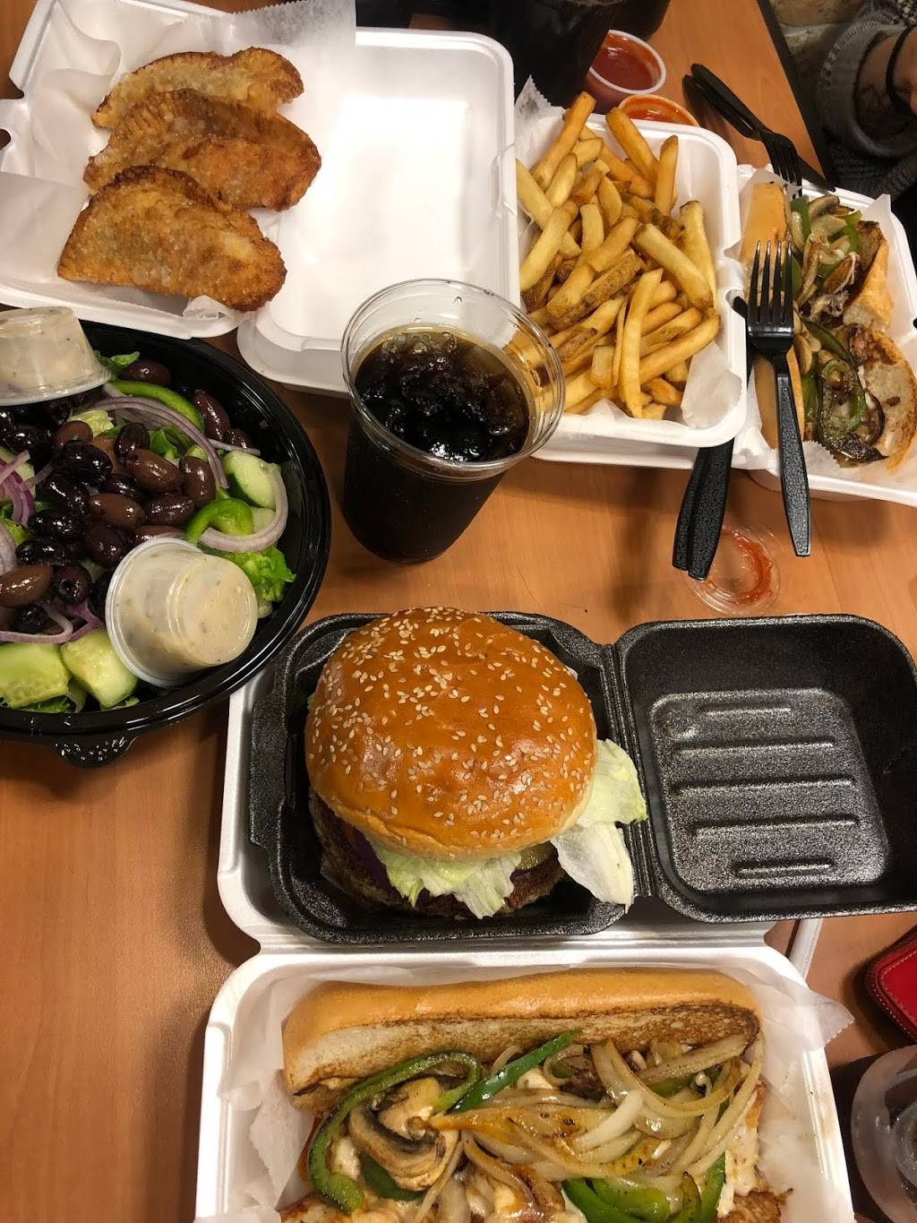 Grill Stop | restaurant | 6623 Roosevelt Rd, Berwyn, IL 60402, USA | 7086374999 OR +1 708-637-4999