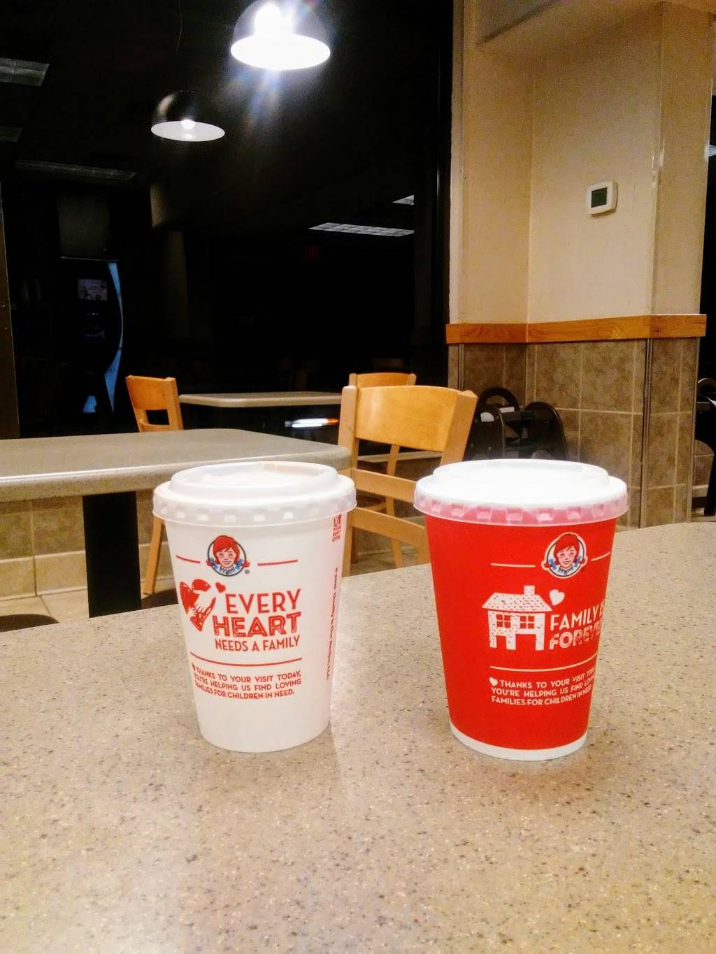 Wendys | restaurant | 3066 Robert C Byrd Dr, Beckley, WV 25801, USA | 3042522208 OR +1 304-252-2208