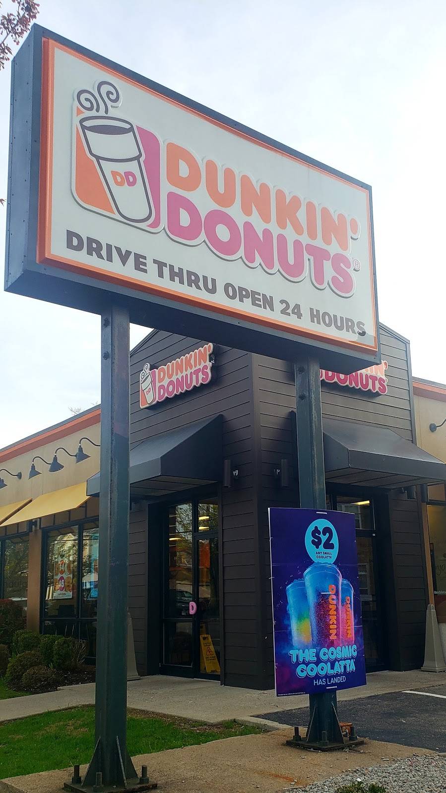 Dunkin | bakery | 95 Franklin St, Quincy, MA 02169, USA | 6174729240 OR +1 617-472-9240