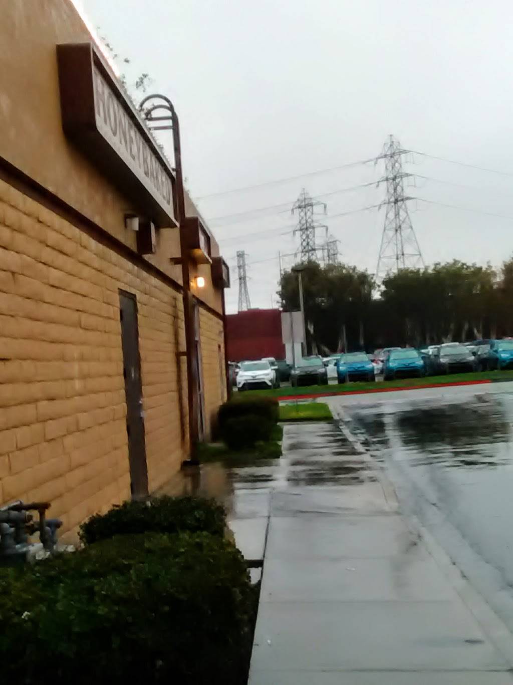 The HoneyBaked Ham Company of Orange | restaurant | 1419 N Tustin St, Orange, CA 92867, USA | 7149979960 OR +1 714-997-9960