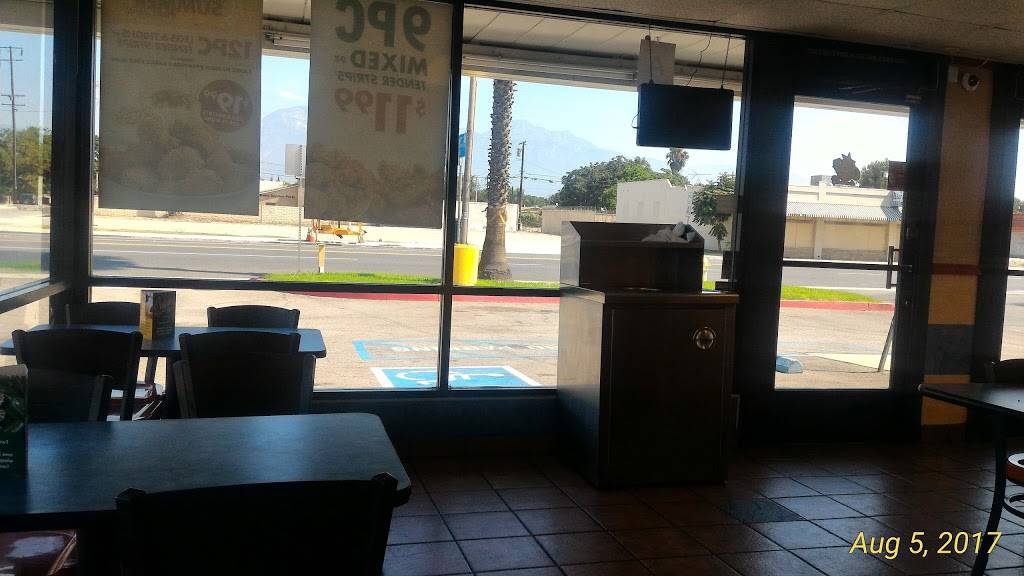 Churchs Chicken | restaurant | 700 E Holt Blvd, Ontario, CA 91761, USA | 9099864664 OR +1 909-986-4664