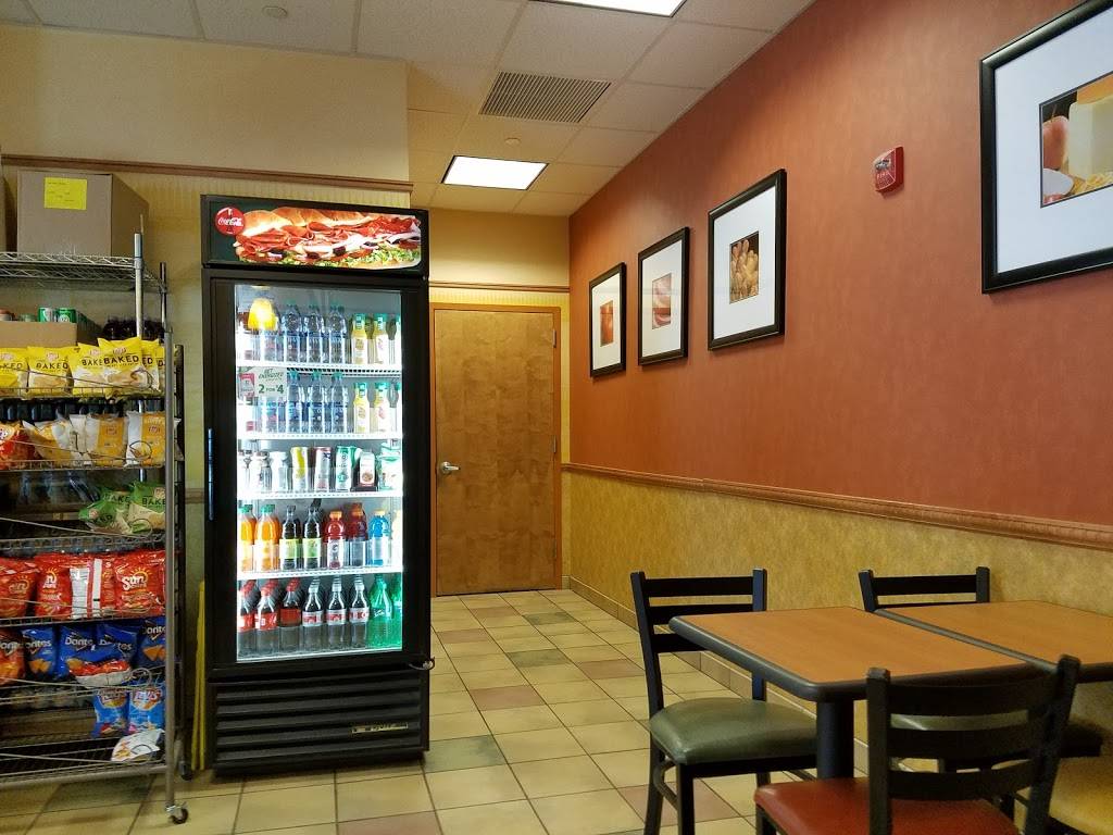 Subway | restaurant | 96 Daniel Webster Hwy, Belmont, NH 03220, USA | 6035276002 OR +1 603-527-6002