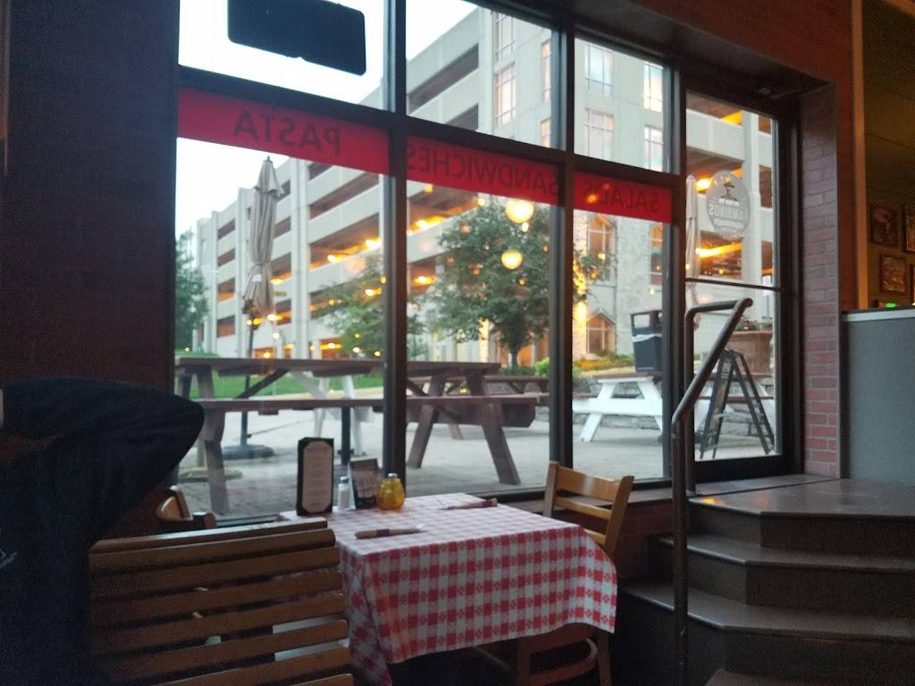 Bambinos Italian Café | restaurant | 904 Elm St #108, Columbia, MO 65201, USA | 5734476400 OR +1 573-447-6400