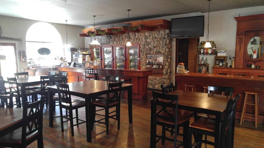 The River House | cafe | 444 Ave A, Index, WA 98256, USA | 4258839039 OR +1 425-883-9039