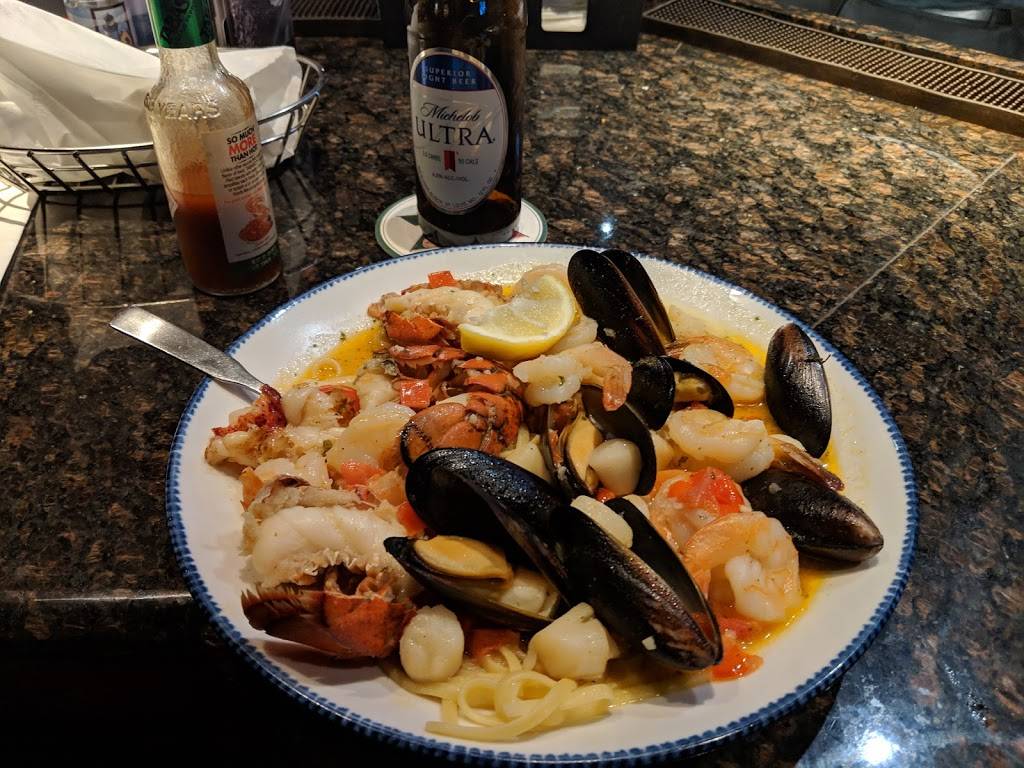 Red Lobster | restaurant | 2040 Aborn Rd, San Jose, CA 95121, USA | 4082742400 OR +1 408-274-2400