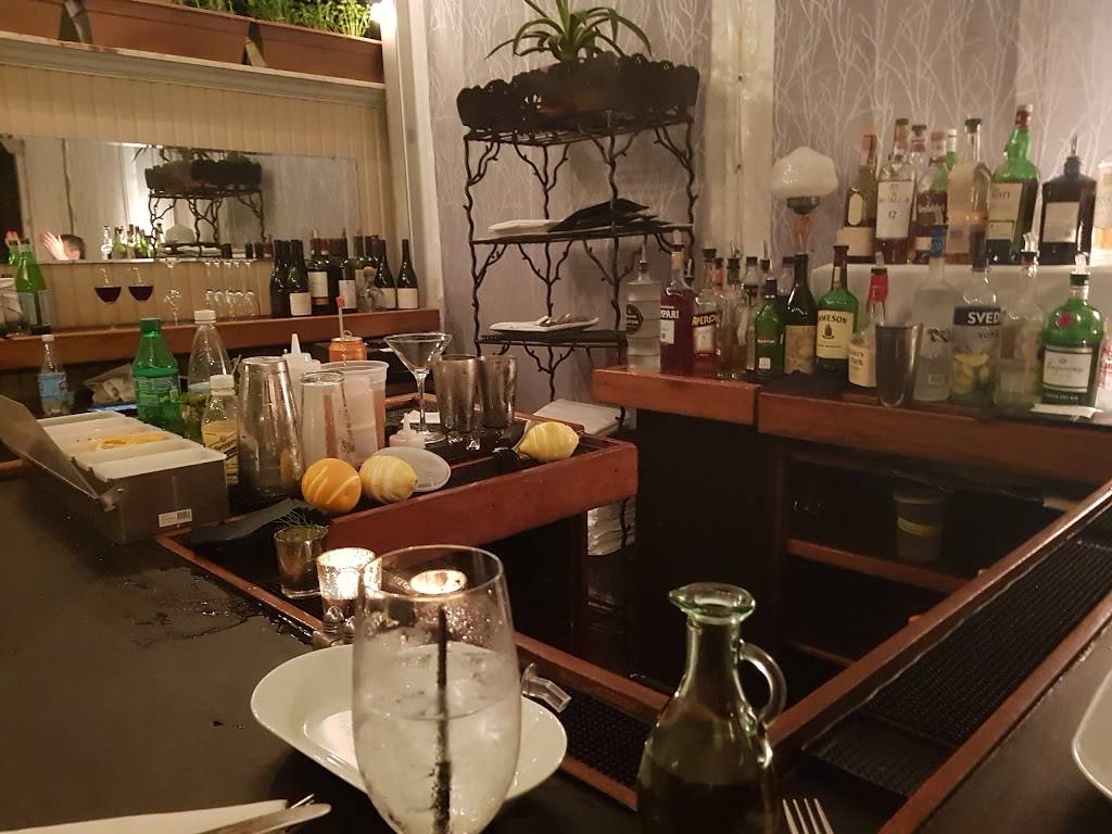 The Sweet Life Café | restaurant | 63 Circuit Ave, Oak Bluffs, MA 02557, USA | 5086960200 OR +1 508-696-0200