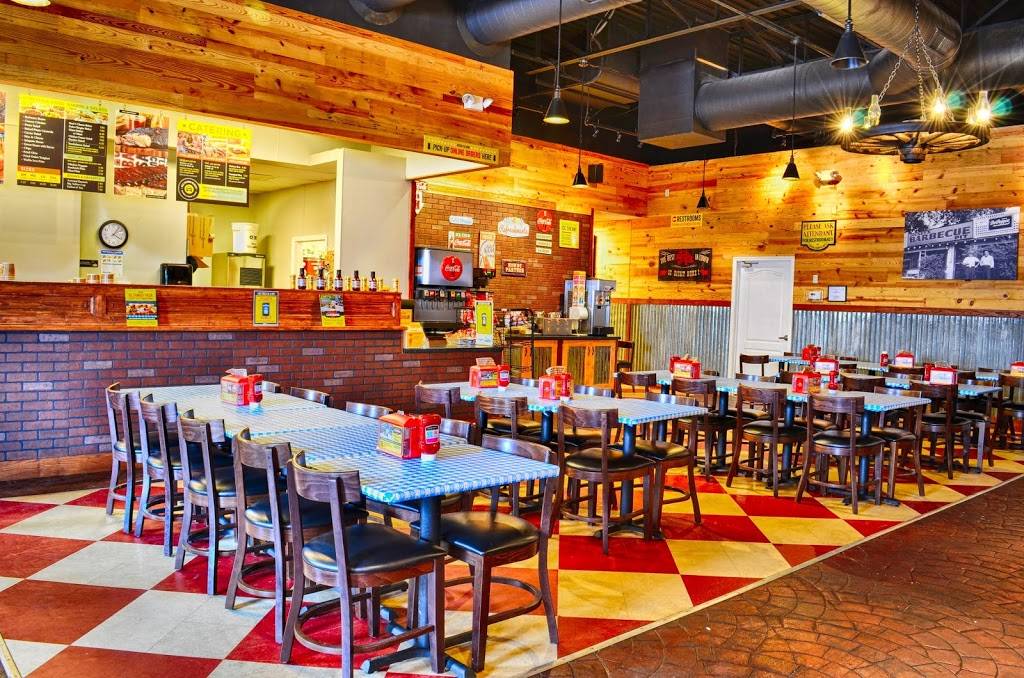Dickeys Barbecue Pit | restaurant | 445 E Chicago St, Coldwater, MI 49036, USA | 5172782330 OR +1 517-278-2330