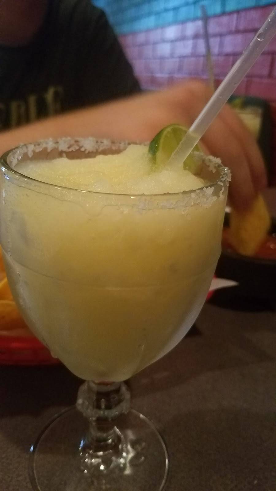 Los Dos Charros | restaurant | 406 E 22nd St, Huntingburg, IN 47542, USA | 8126835724 OR +1 812-683-5724