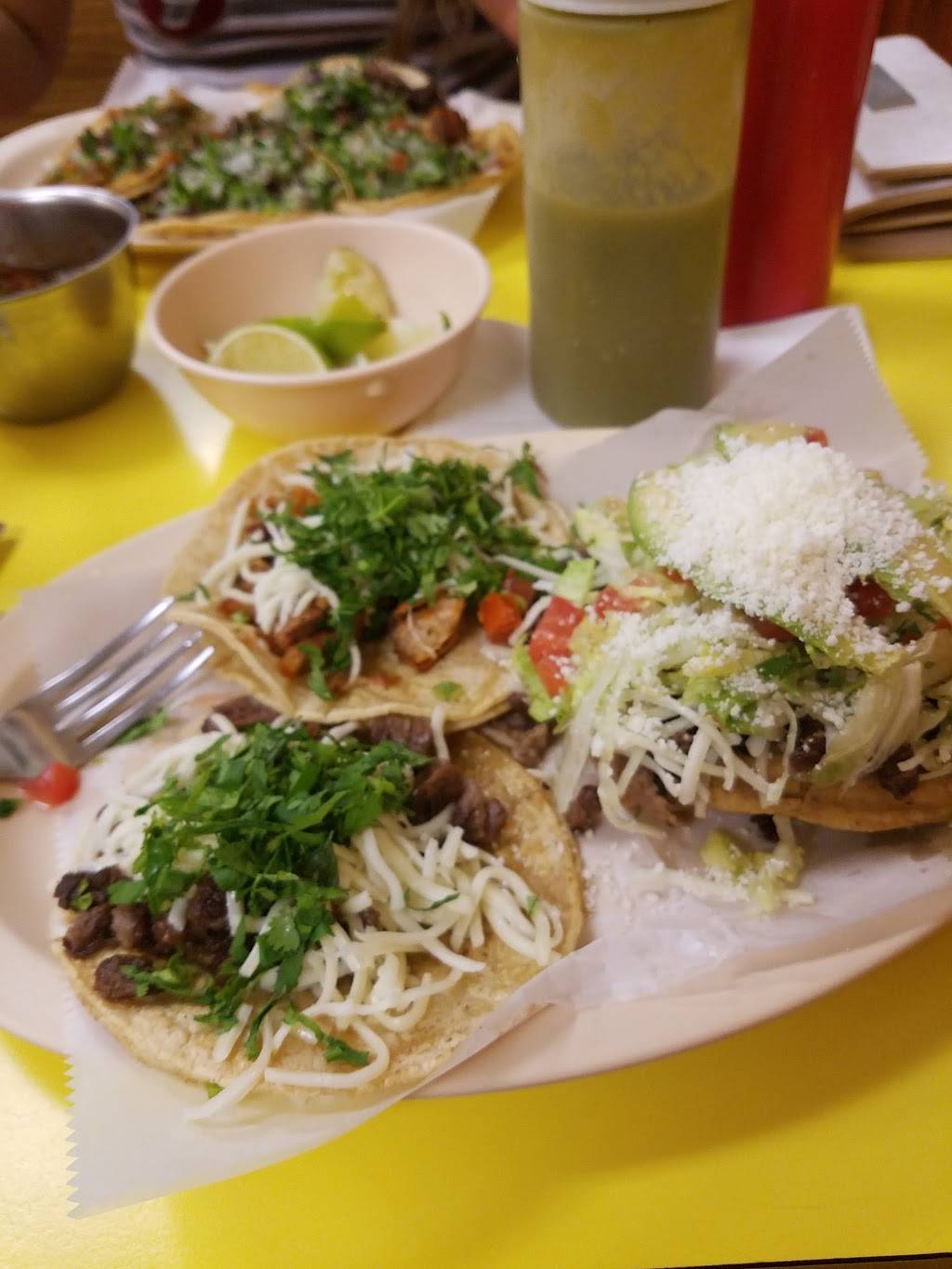 El Taconazo La Fiesta | restaurant | 114 N 19th Ave, Melrose Park, IL 60160, USA | 7083445676 OR +1 708-344-5676
