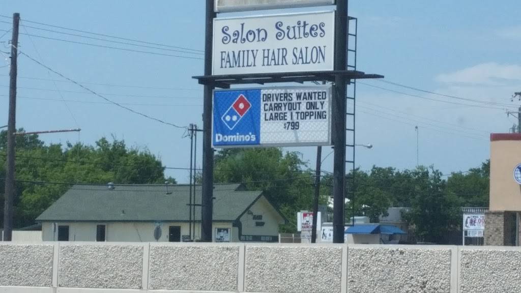 Dominos Pizza | meal delivery | 4717 Wesley St Ste B, Greenville, TX 75401, USA | 9034557111 OR +1 903-455-7111