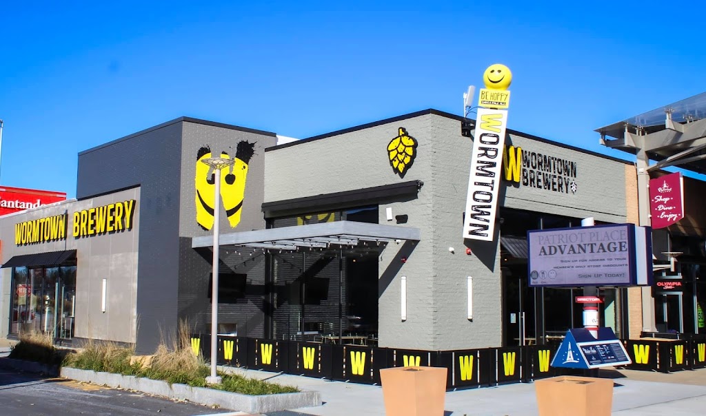 Wormtown Brewery Patriot Place | restaurant | 250 Patriot Pl, Foxborough, MA 02035, USA | 7742155403 OR +1 774-215-5403