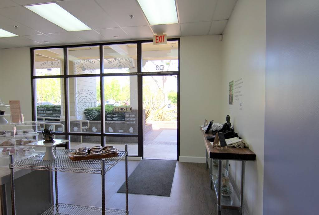 Karma Baker | bakery | 1145 Lindero Canyon Rd, Westlake Village, CA 91362, USA | 7472227379 OR +1 747-222-7379