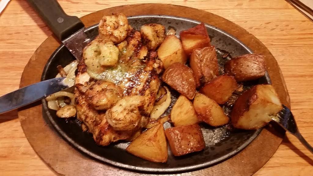 Applebees Grill + Bar | restaurant | 2310 Green Rd, Ann Arbor, MI 48105, USA | 7347411870 OR +1 734-741-1870