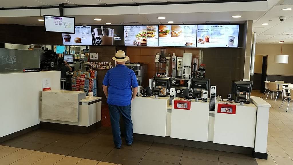 McDonalds | cafe | 6717 N Dale Mabry Hwy, Tampa, FL 33614, USA | 8138765412 OR +1 813-876-5412