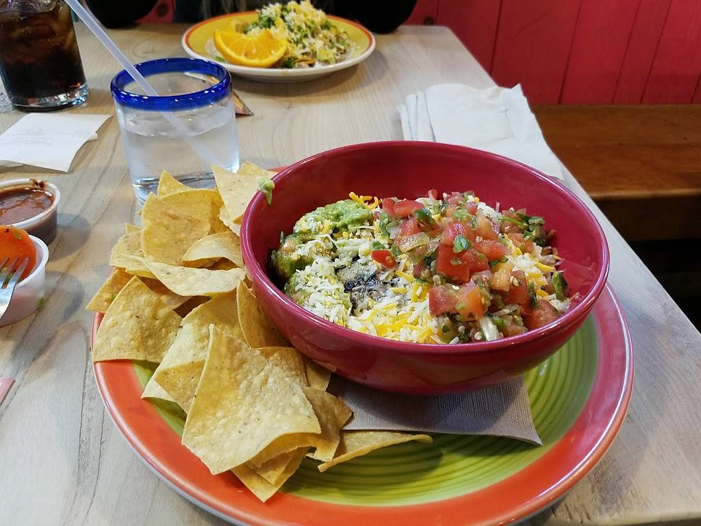 Dos Coyotes Border Cafe | restaurant | 1735 Arden Way #230, Sacramento, CA 95815, USA | 9169270377 OR +1 916-927-0377