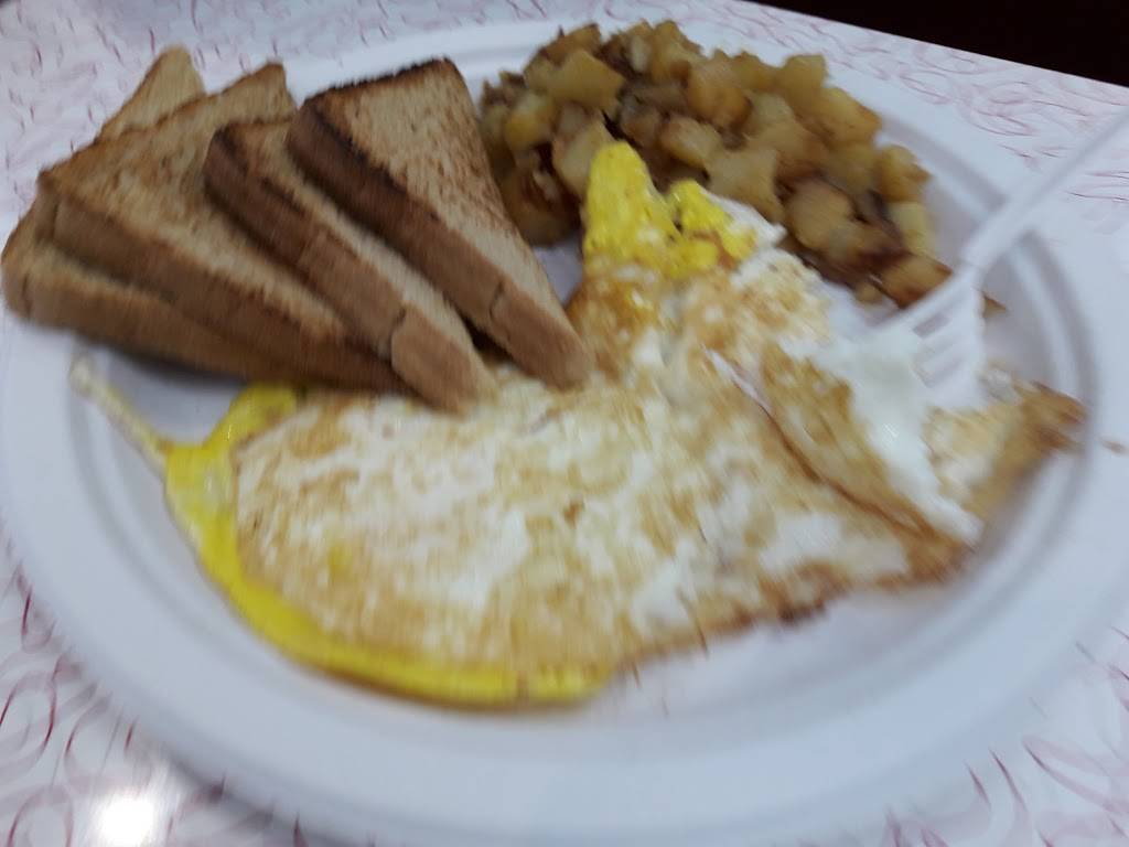 Bens Chili Bowl | restaurant | 1 Aviation Cir, Arlington, VA 20002, USA | 2027331895 OR +1 202-733-1895