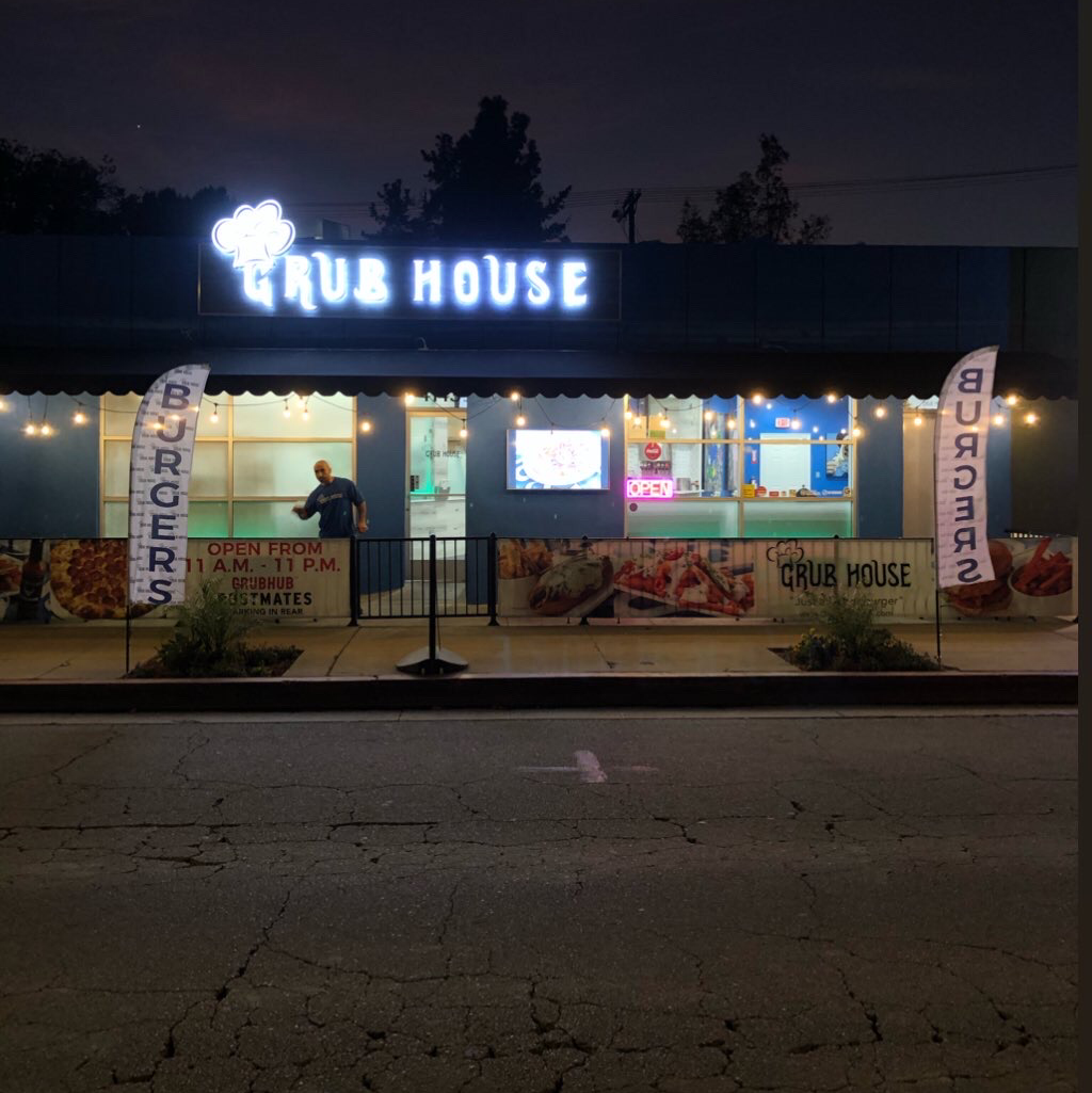 Grub House | restaurant | 4143 Lankershim Blvd, North Hollywood, CA 91602, USA | 8189803000 OR +1 818-980-3000