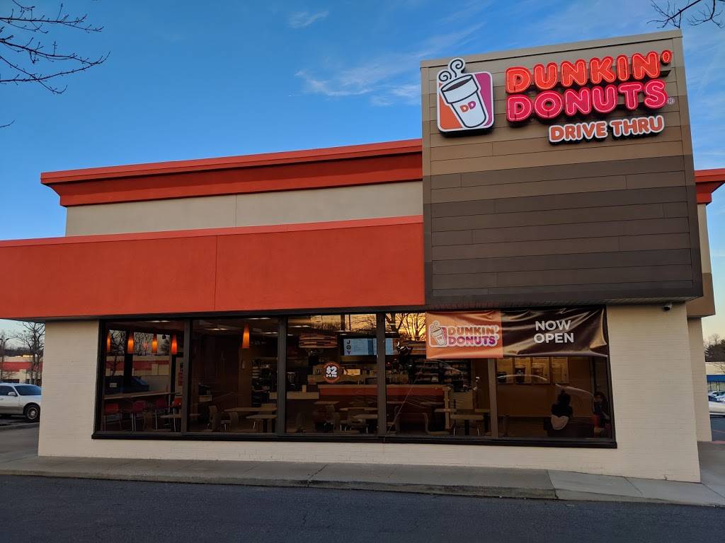 Dunkin Donuts | restaurant | 13804 Outlet Dr, Silver Spring, MD 20904, USA | 3018472023 OR +1 301-847-2023