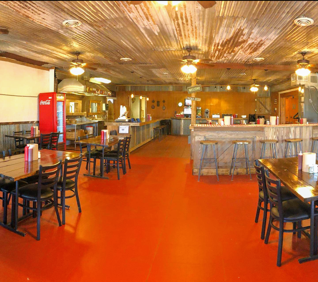 Rabel’s Roadhaus BBQ | restaurant | 9015 FM 775, New Berlin, TX 78155, USA | 8304331540 OR +1 830-433-1540