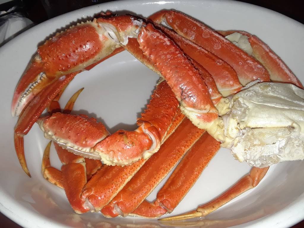 Red Lobster | restaurant | 2801 N Mayfair Rd, Wauwatosa, WI 53222, USA | 4147716320 OR +1 414-771-6320