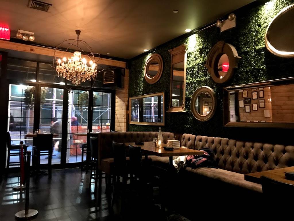 Ainsworth | restaurant | 121 Fulton St, New York, NY 10038, USA | 6465456647 OR +1 646-545-6647