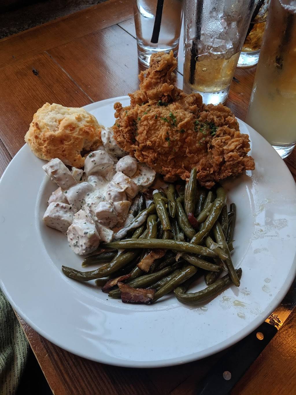 GRAYS on Main | restaurant | 332 Main St, Franklin, TN 37064, USA | 6154353603 OR +1 615-435-3603