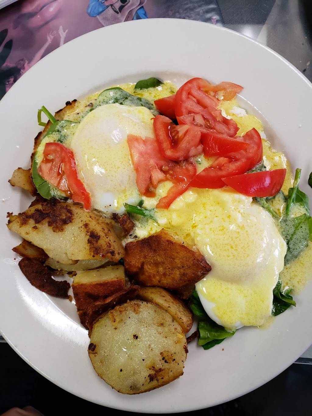 Rock On Diner | restaurant | 141 Main St, Pembroke, NH 03275, USA | 6032101058 OR +1 603-210-1058