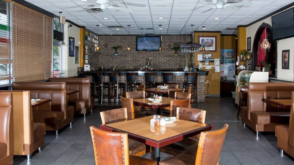 Albas Italian Restaurant | restaurant | 4601 Boat Club Rd, Fort Worth, TX 76135, USA | 8172386664 OR +1 817-238-6664