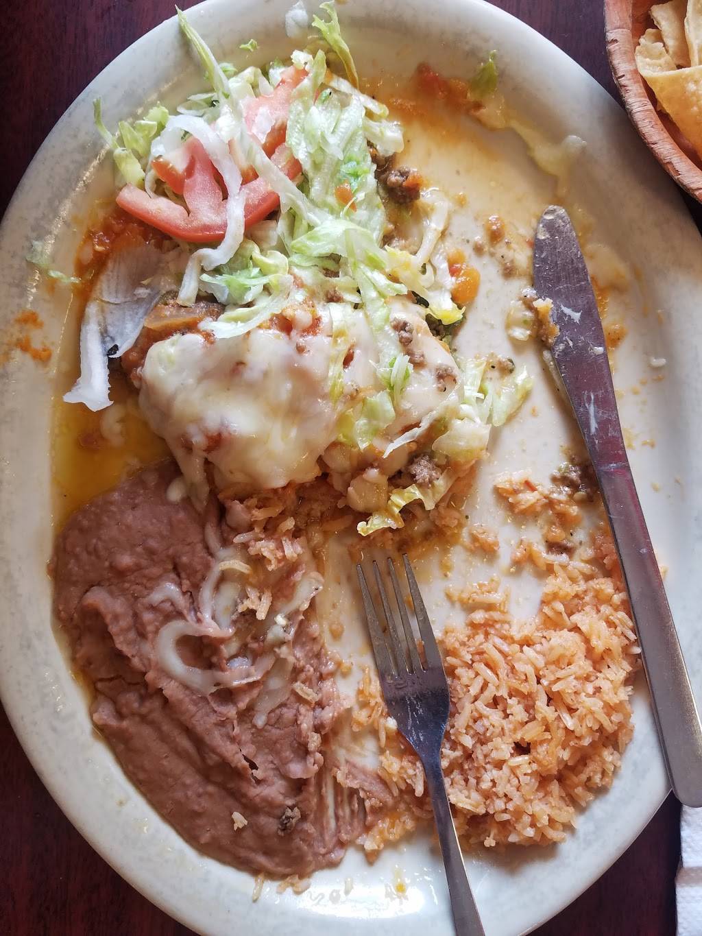 El Sabrosito Mexican Restaurant | restaurant | 9141 Farm to Market 1516, Converse, TX 78109, USA | 2105660222 OR +1 210-566-0222