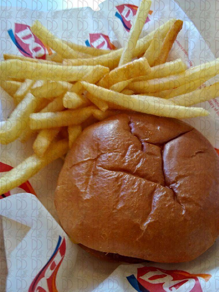 Dairy Queen Grill & Chill | restaurant | 348 Blanding Blvd, Orange Park, FL 32073, USA | 9043750210 OR +1 904-375-0210