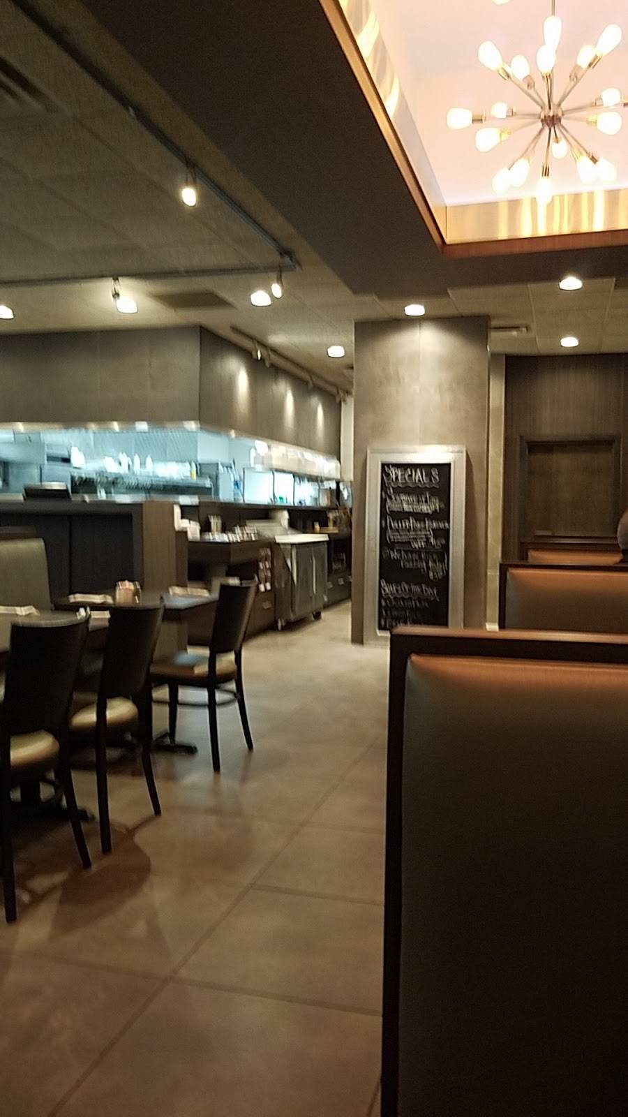 Spargos | restaurant | 2767 University Dr, Auburn Hills, MI 48326, USA | 2483700800 OR +1 248-370-0800