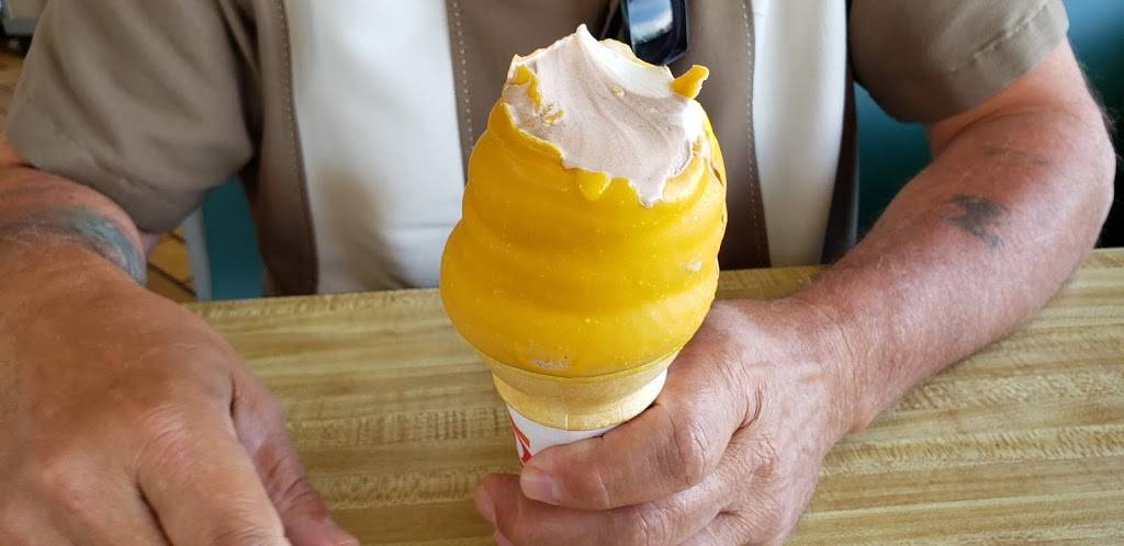 Dairy Queen Brazier | restaurant | 6780 Tod Ave SW, Warren, OH 44481, USA | 3308243432 OR +1 330-824-3432