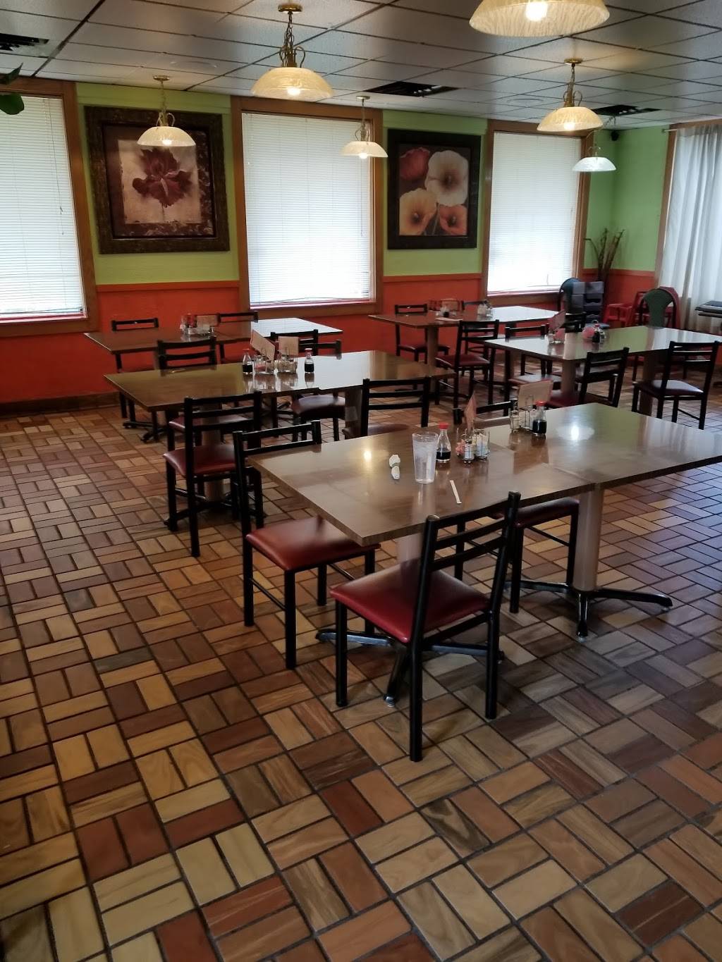 China Town | restaurant | 2000 Main St, Elwood, IN 46036, USA | 7655529188 OR +1 765-552-9188