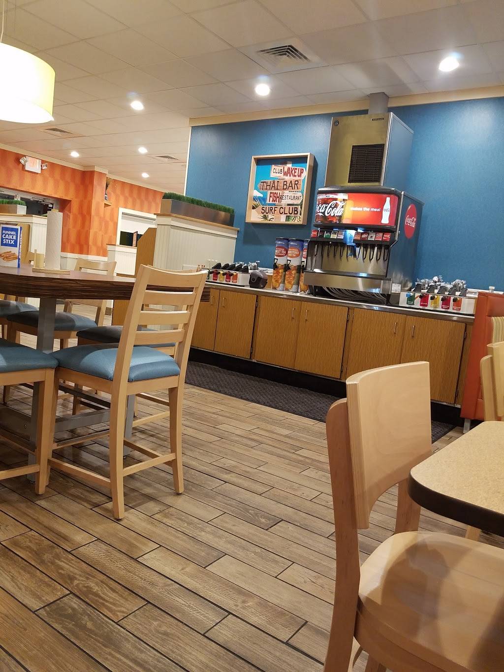 Captain Ds | restaurant | 760 Skyland Blvd, Tuscaloosa, AL 35405, USA | 2053494211 OR +1 205-349-4211