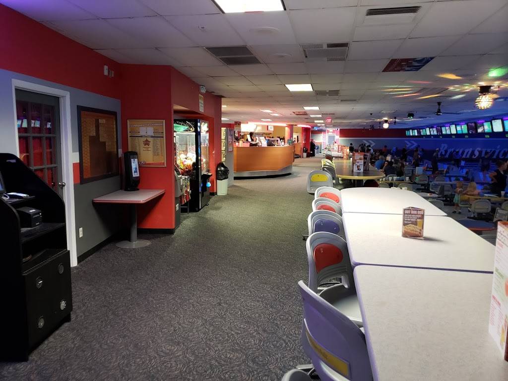 AMF Colorado Springs | restaurant | 999 N Circle Dr, Colorado Springs, CO 80909, USA | 7195965257 OR +1 719-596-5257