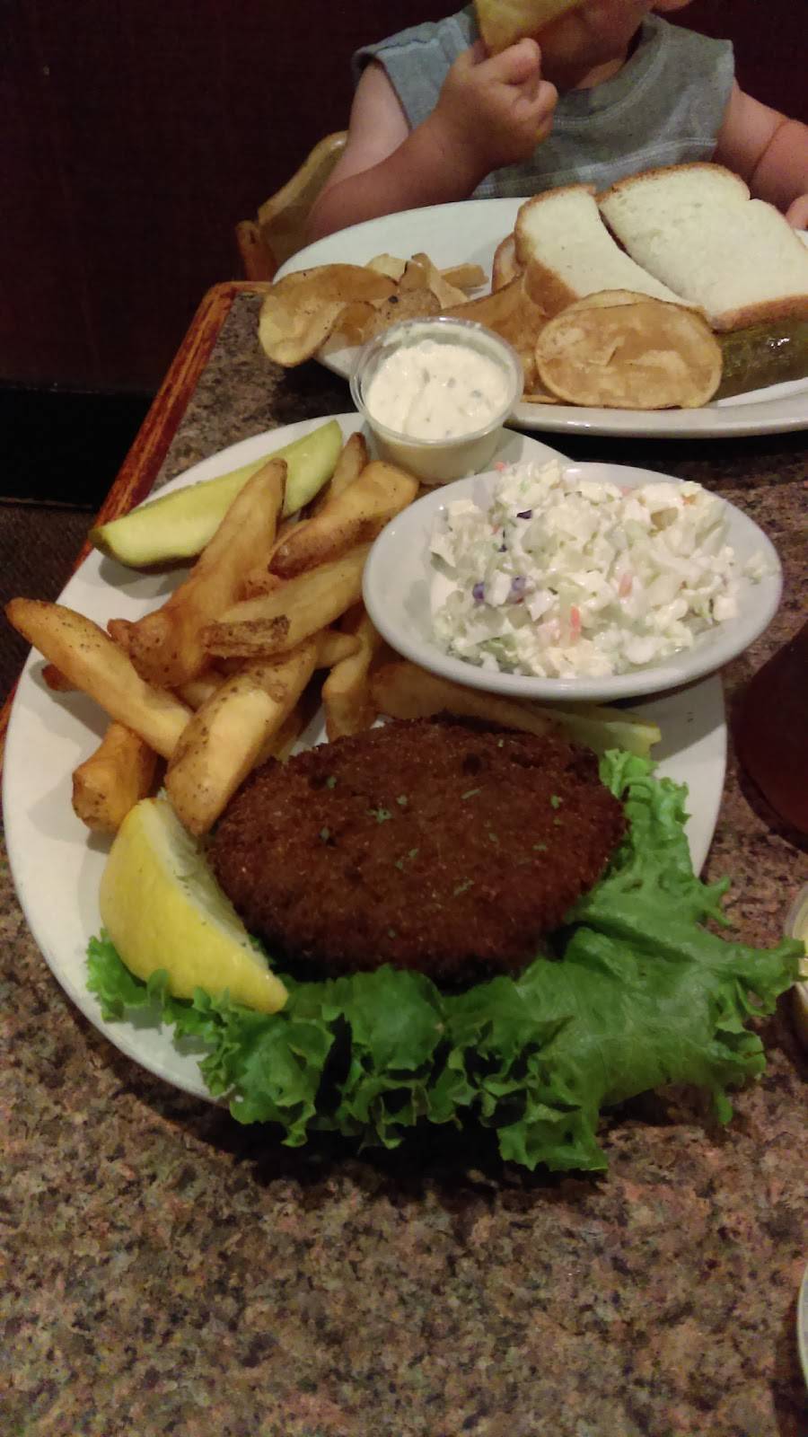 Duffers Pub & Grille | restaurant | 928 Caswell Beach Rd, Oak Island, NC 28465, USA | 9102789299 OR +1 910-278-9299