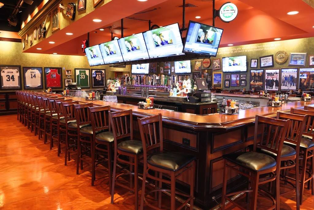 Tilted Kilt Pub and Eatery Skokie, IL | restaurant | 7070 Carpenter Rd, Skokie, IL 60077, USA | 8476737070 OR +1 847-673-7070