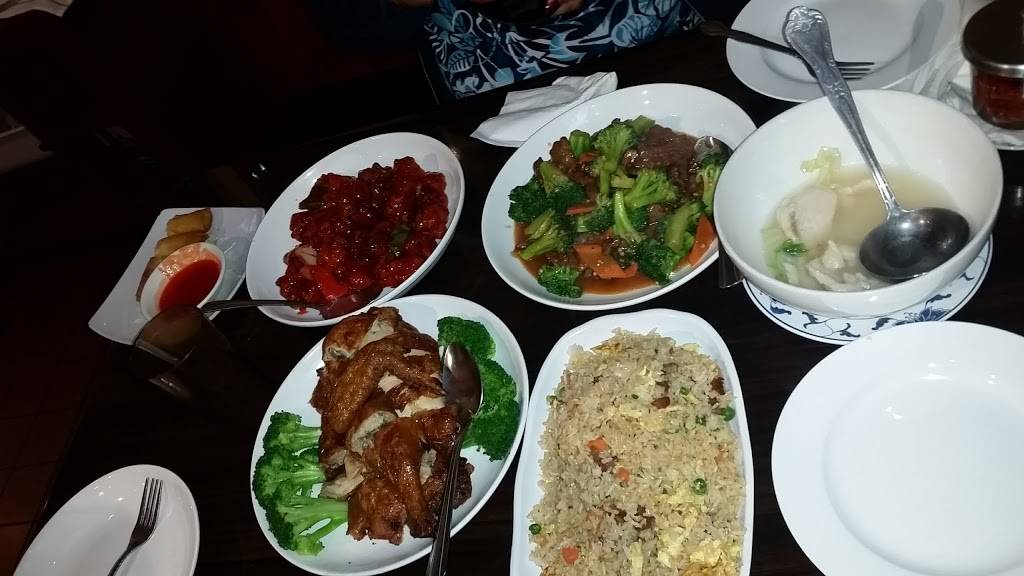 Chopstix | restaurant | 2033, 6860 Mission St, Daly City, CA 94014, USA | 6509928889 OR +1 650-992-8889