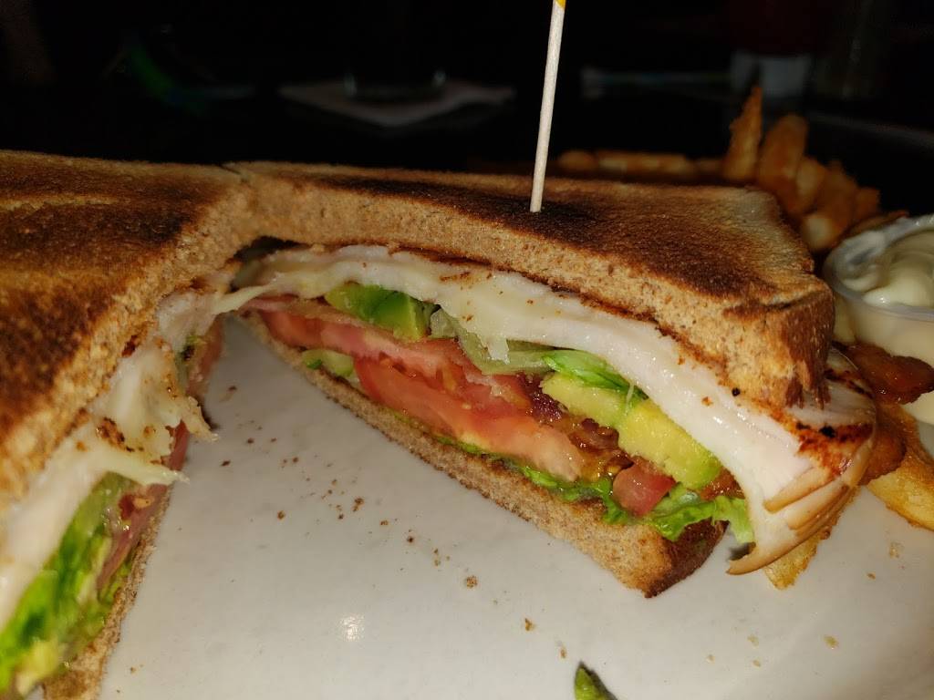 Sinclairs East | restaurant | 7847 Vaughn Rd, Montgomery, AL 36117, USA | 3342717654 OR +1 334-271-7654