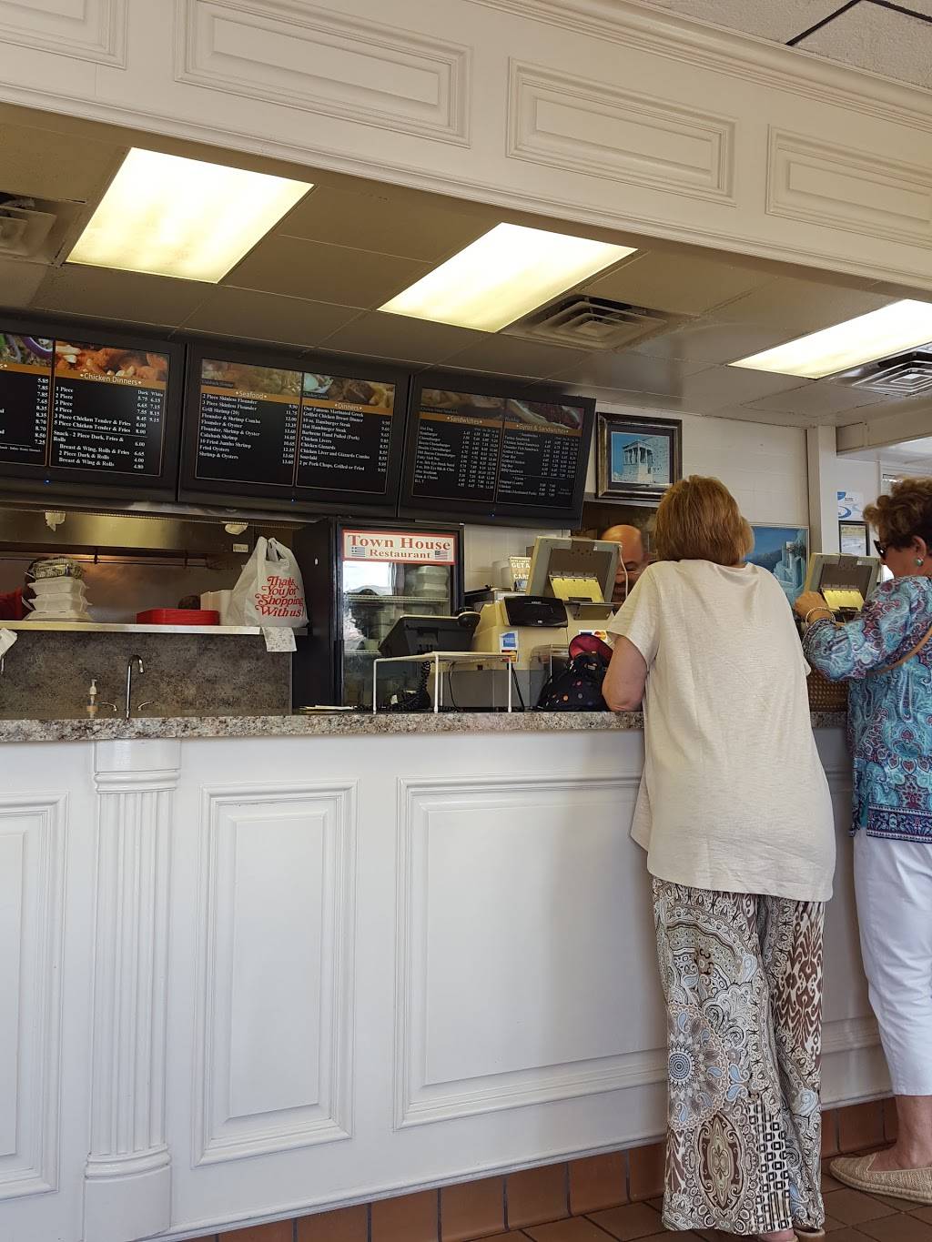 Townhouse Restaurant | restaurant | 317 S Irby St, Florence, SC 29501, USA | 8436695083 OR +1 843-669-5083