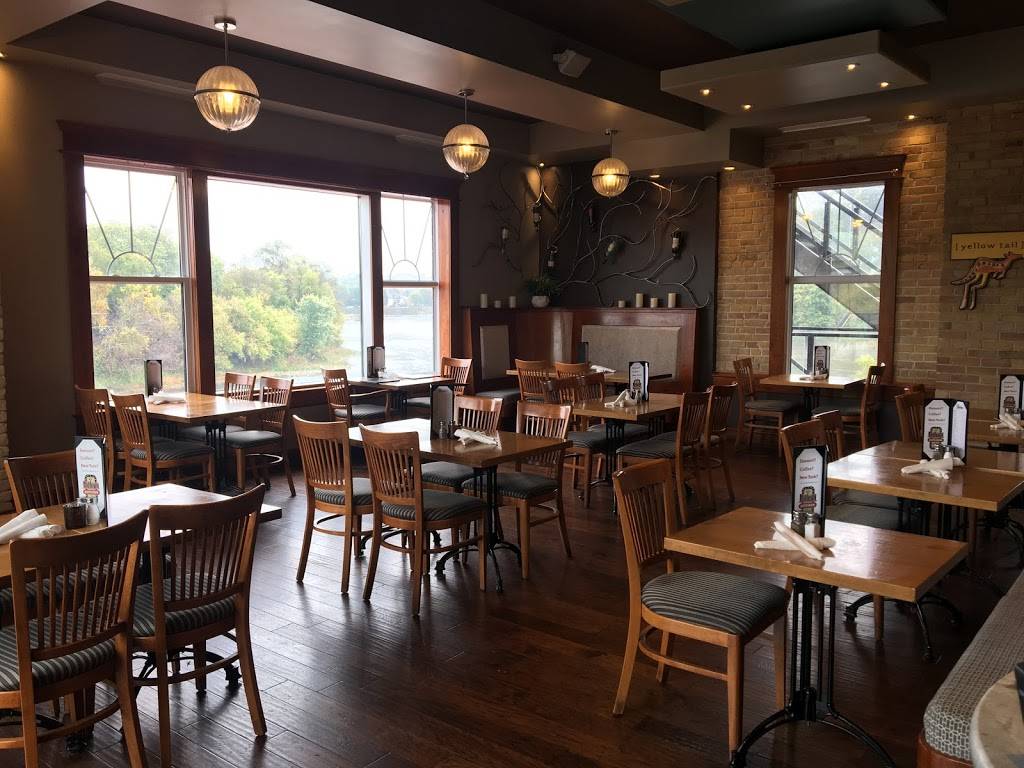 Stillwaters | restaurant | 61 Grand River St N, Paris, ON N3L 2M2, Canada | 5193023000 OR +1 519-302-3000