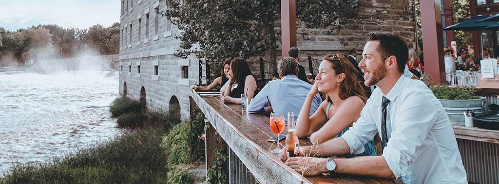 Restaurant Bâtiment B | restaurant | 940 Place Ile des Moulins, Terrebonne, QC J6W 4N7, Canada | 4509643939 OR +1 450-964-3939